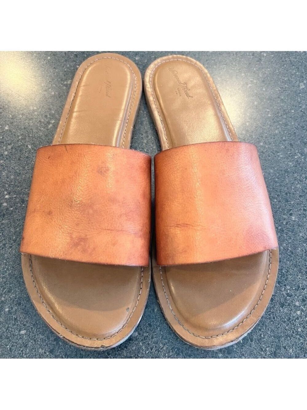 Universal Thread Tan Flats Loafers Comfortable - Picture 1 of 3